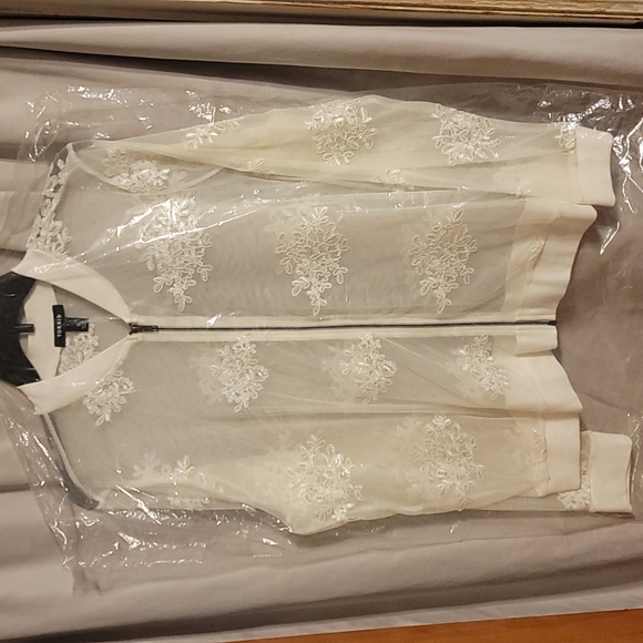 Torrid White Embroidered Mesh Bomber - Picture 1 of 2